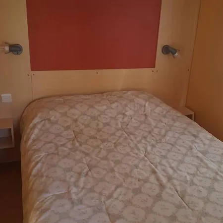 Natur Camping Bungalow T3 - 10 度假居 帕塔亚什